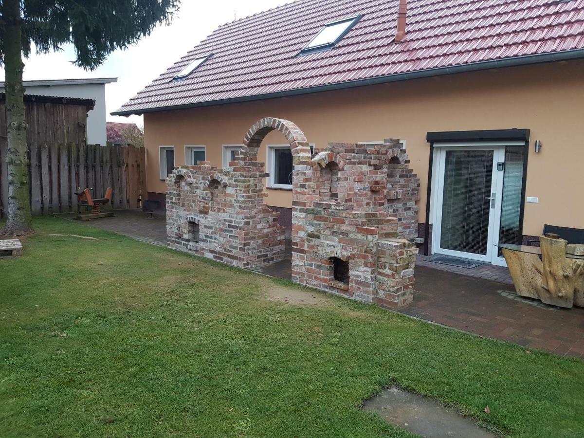 Ferienwohnung Am Muehlstein Lübben Exteriör bild